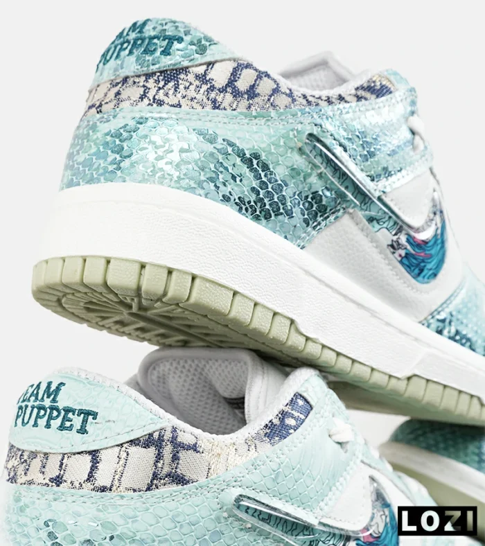 کفش کتانی مردانه و زنانه آبی سفید NIKE dunk low steam puppet مدل 7225 - Image 4