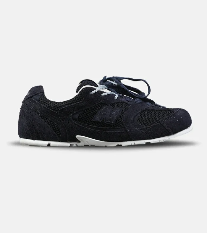 کفش کتانی مردانه و زنانه سرمه ای New Balance 530 x Miu Miu مدل 8879 - Image 1