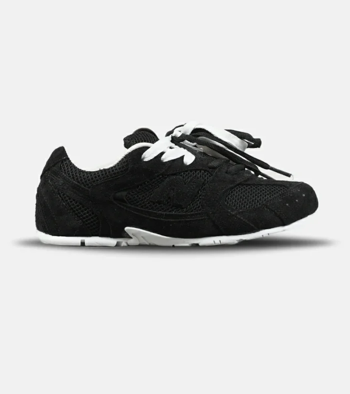 کفش کتانی مردانه و زنانه مشکی New Balance 530 x Miu Miu مدل 8881 - Image 1